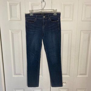 White House Black Market Noir Jeans Sz 4